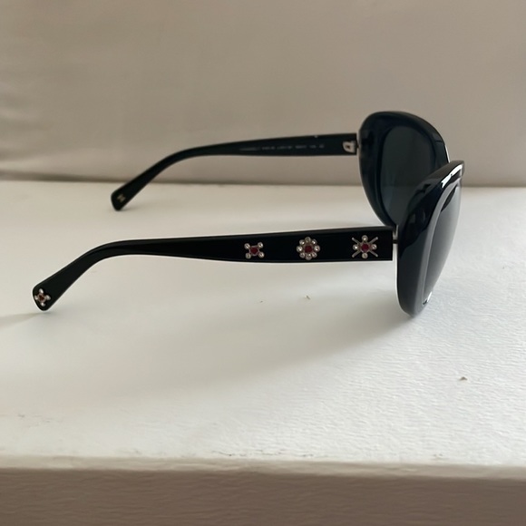 Chanel sunglasses main image 4